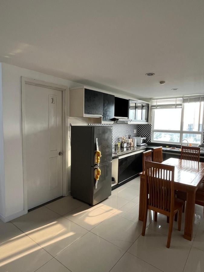 Apartment In District 1 - Apt Liberte Хошимін Екстер'єр фото